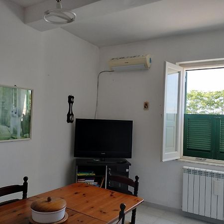 Sunny House Apartment Parghelia Exterior foto
