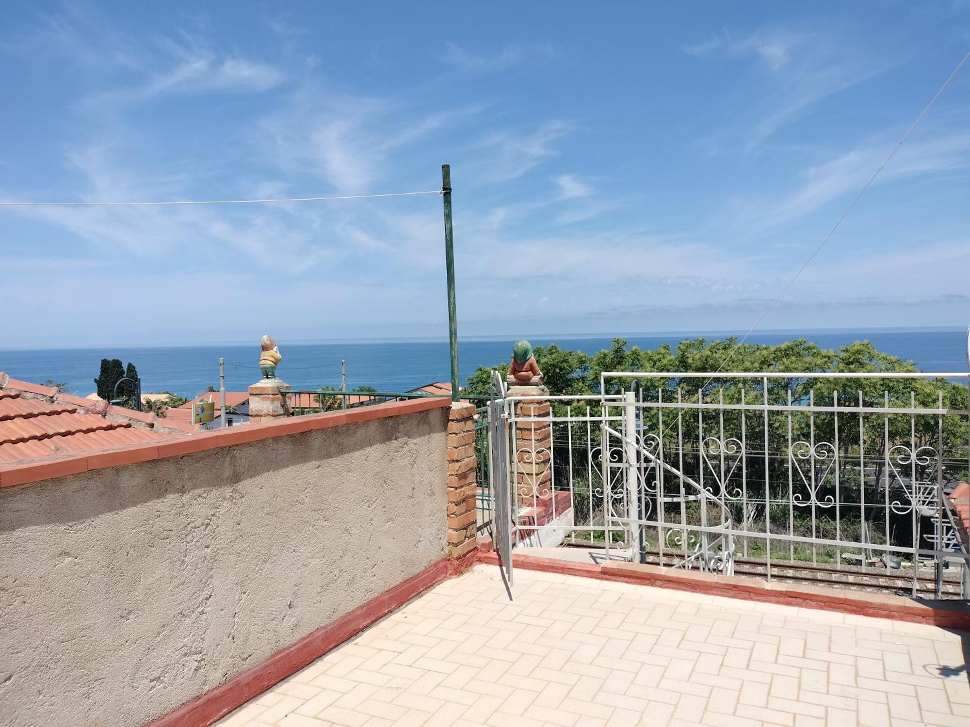Sunny House Apartment Parghelia Exterior foto